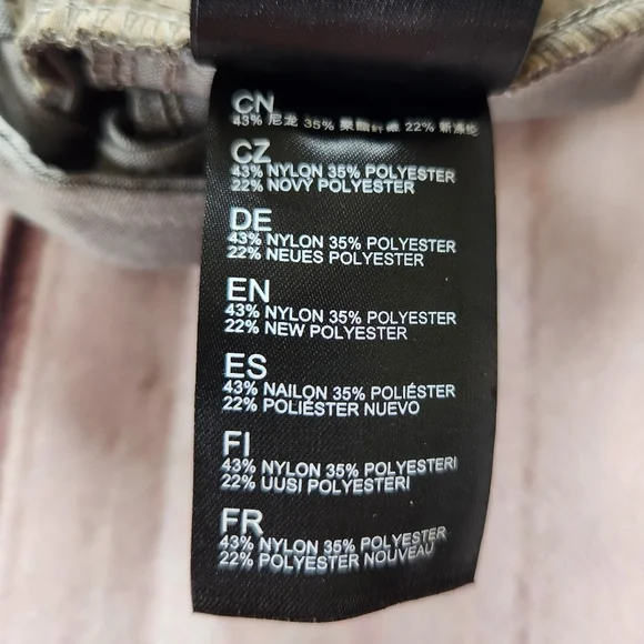 Kuhl "Trekr Kapri" Capri Pants Sage Green Hiking Gorpcore | Women's Size 4 - Picture 10 of 13